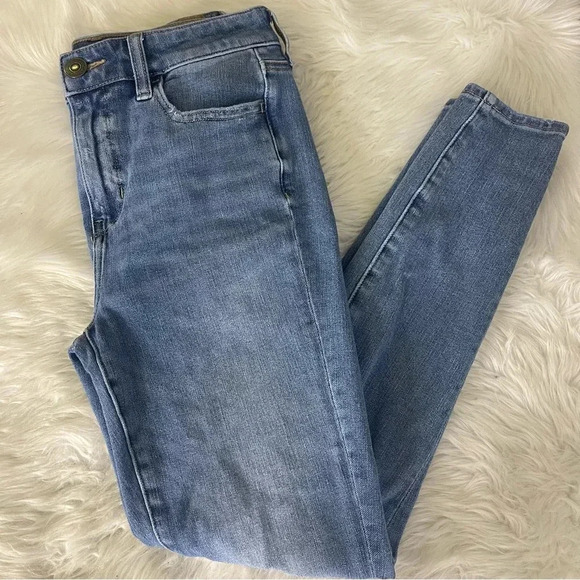 American Eagle High Rise Jegging Jeans Size 4 Short The Dream Jean - Picture 8 of 8